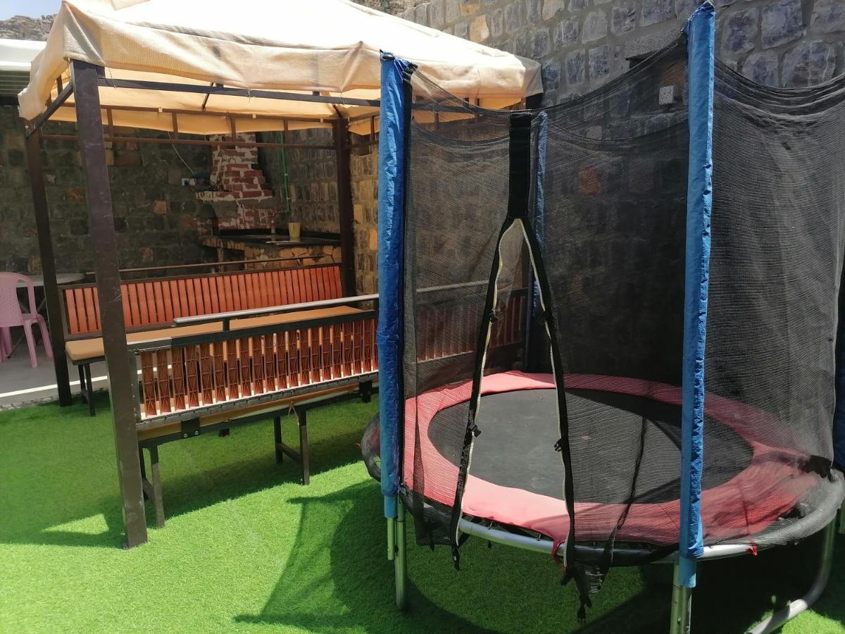 Вилла Bayt Alhagar Residance بيت الحجر للضيافة الجبل الأخضر Hayl Yaman Экстерьер фото